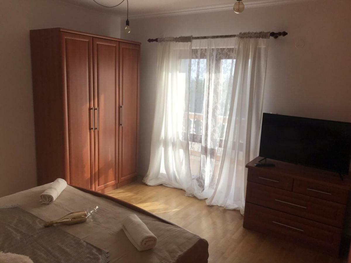 Apartment Beg Раб Екстериор снимка