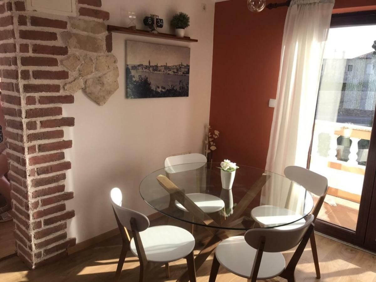 Apartment Beg Раб Екстериор снимка
